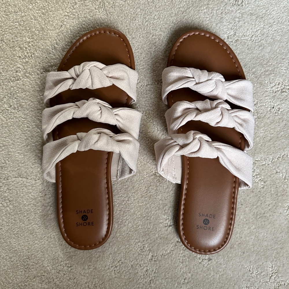 NWT WOMEN'S SHADE & SHORE cream color TIE MAXI SLIDE SANDALS SHOES 9 Summer